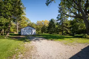 125 South St, Lowell, WI 53557 - Photo 31