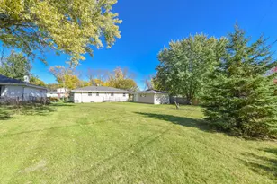 6941 N 89th St, Milwaukee, WI 53224 - Photo 45