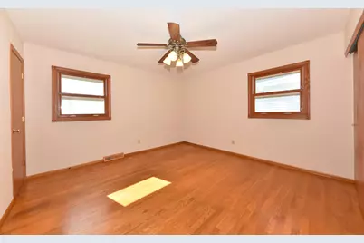 6941 N 89th St, Milwaukee, WI 53224 - Photo 25