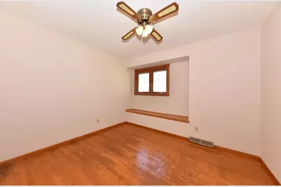 6941 N 89th St, Milwaukee, WI 53224 - Photo 19