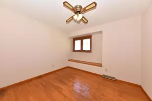 6941 N 89th St, Milwaukee, WI 53224 - Photo 19