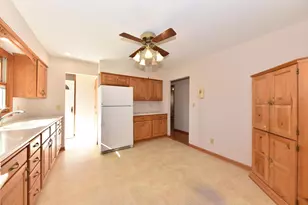 6941 N 89th St, Milwaukee, WI 53224 - Photo 17