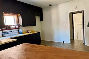 3213 W Lincoln Ave, Milwaukee, WI 53215 - Photo 3