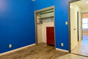3213 W Lincoln Ave, Milwaukee, WI 53215 - Photo 9