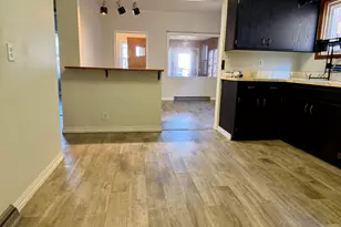 3213 W Lincoln Ave, Milwaukee, WI 53215 - Photo 5
