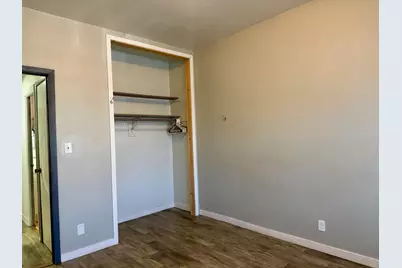 3213 W Lincoln Ave, Milwaukee, WI 53215 - Photo 7