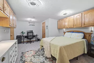 S44W23627  Amy James Dr, Waukesha, WI 53189 - Photo 19