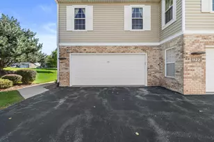 1122 N Sunnyslope Dr, Racine, WI 53406 - Photo 23