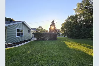 6730  Manchester Dr, Greendale, WI 53129 - Photo 65