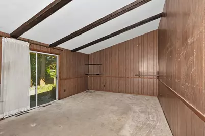 14870 W Kingsway Dr, New Berlin, WI 53151 - Photo 11