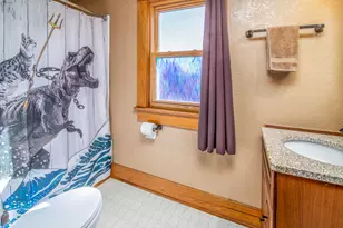1710 Taylor Ln, West Bend, WI 53090 - Photo 33