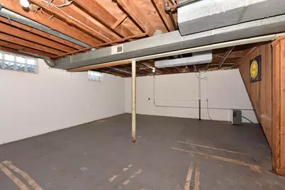 7801 W Clovernook St, Milwaukee, WI 53223 - Photo 29