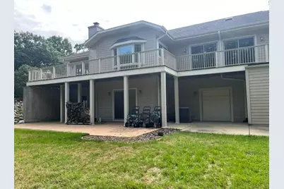 S80W36100  Oak Ridge Dr, Eagle, WI 53119 - Photo 5