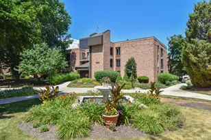 1906 E Shorewood Blvd, Shorewood, WI 53211 - Photo 21
