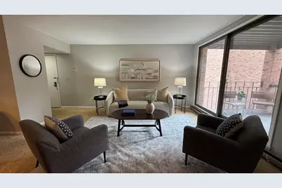 1906 E Shorewood Blvd #265, Shorewood, WI 53211 - Photo 3