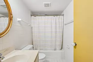 1906 E Shorewood Blvd, Shorewood, WI 53211 - Photo 17