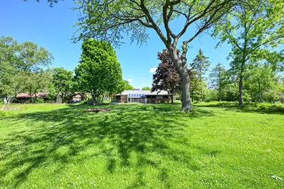 611 W Mequon Rd, Mequon, WI 53092 - Photo 35