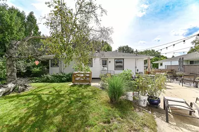 3020  Navajo Trl, Racine, WI 53404 - Photo 35