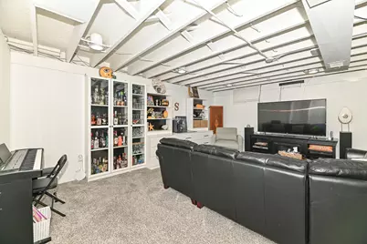 3020  Navajo Trl, Racine, WI 53404 - Photo 25