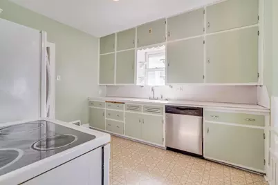 7410  14th Ave, Kenosha, WI 53143 - Photo 11