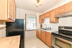 250 Luedtke Ave, Racine, WI 53405 - Photo 7