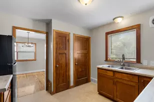 W63N399 Hillcrest Ave, Cedarburg, WI 53012 - Photo 11