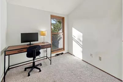 1531 W Edgerton Ave #H, Milwaukee, WI 53221 - Photo 13