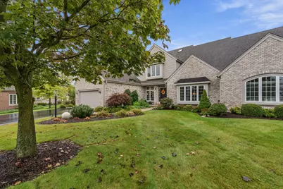 10601 N Hidden Reserve Cir, Mequon, WI 53092 - Photo 3
