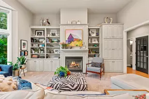 10601 N Hidden Reserve Cir, Mequon, WI 53092 - Photo 13