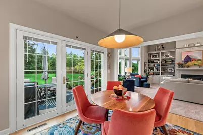 10601 N Hidden Reserve Cir, Mequon, WI 53092 - Photo 17