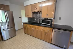 14460 W Lisbon Rd, Brookfield, WI 53005 - Photo 9