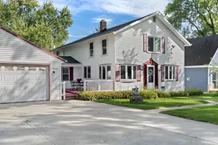 N9114 Cedar Ave, East Troy, WI 53120 - Photo 3