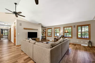 10331  32nd Ave, Pleasant Prairie, WI 53158 - Photo 5