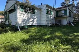654 Phoenix St, Delavan, WI 53115 - Photo 15