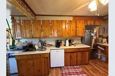654  Phoenix St, Delavan, WI 53115 - Photo 45