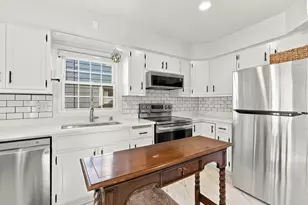 2434 S Chicago Ave, South Milwaukee, WI 53172 - Photo 13