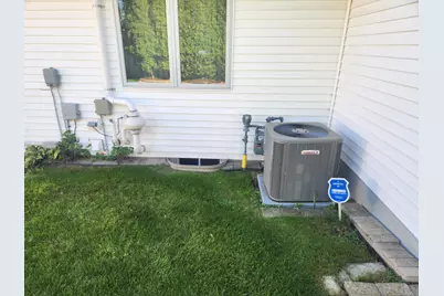 134  Ashland Ct, Sheboygan Falls, WI 53085 - Photo 5