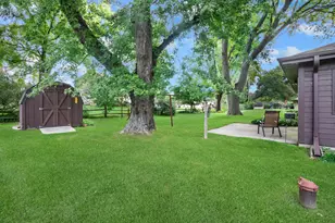 1904 Chestnut St, West Bend, WI 53095 - Photo 15
