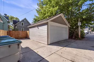 542 E Potter Ave, Milwaukee, WI 53207 - Photo 31