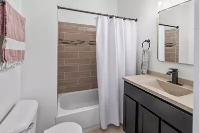 542 E Potter Ave, Milwaukee, WI 53207 - Photo 15