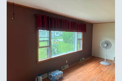 1524  Sunset Dr, Twin Lakes, WI 53181 - Photo 9
