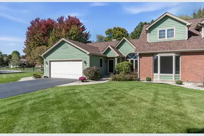 N19 W26702  Milkweed Ln #A, Pewaukee, WI 53072 - Photo 11