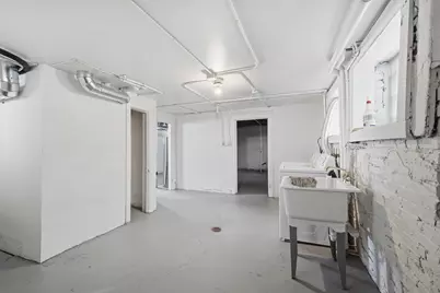 826 N 28th St, Milwaukee, WI 53208 - Photo 25