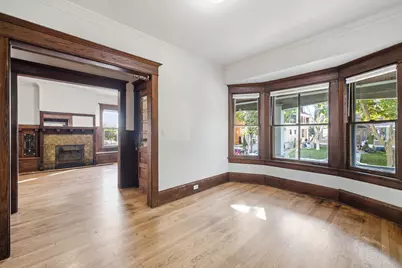 826 N 28th St, Milwaukee, WI 53208 - Photo 5