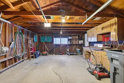 3811 E Pulaski Ave, Cudahy, WI 53110 - Photo 35