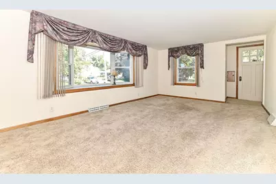400 S 3rd St, Racine, WI 53185 - Photo 13