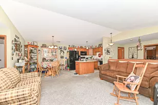 1123 N Sunnyslope Dr, Racine, WI 53406 - Photo 19