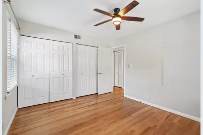 1335 E Randolph Ct #B, Milwaukee, WI 53212 - Photo 11