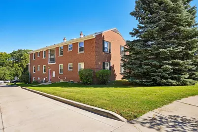1335 E Randolph Ct #B, Milwaukee, WI 53212 - Photo 17