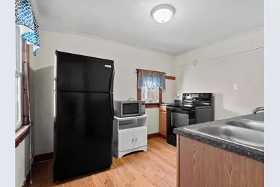 713 S 16th St, Manitowoc, WI 54220 - Photo 31